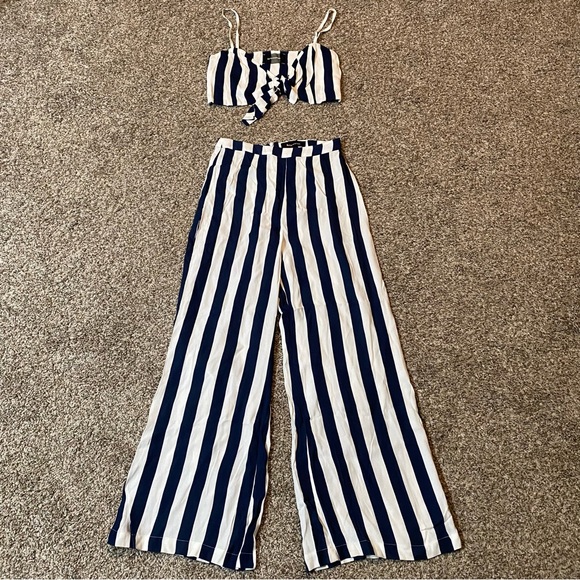 Reformation Pants - Reformation Bahama Two Piece Pants and Top Set Dolce Stripe Size 2